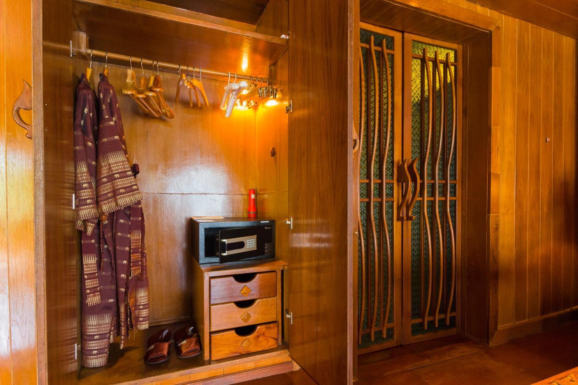 Santhiya Koh Phangan Resort&Spa - SHA Extra Plus Bagian luar foto