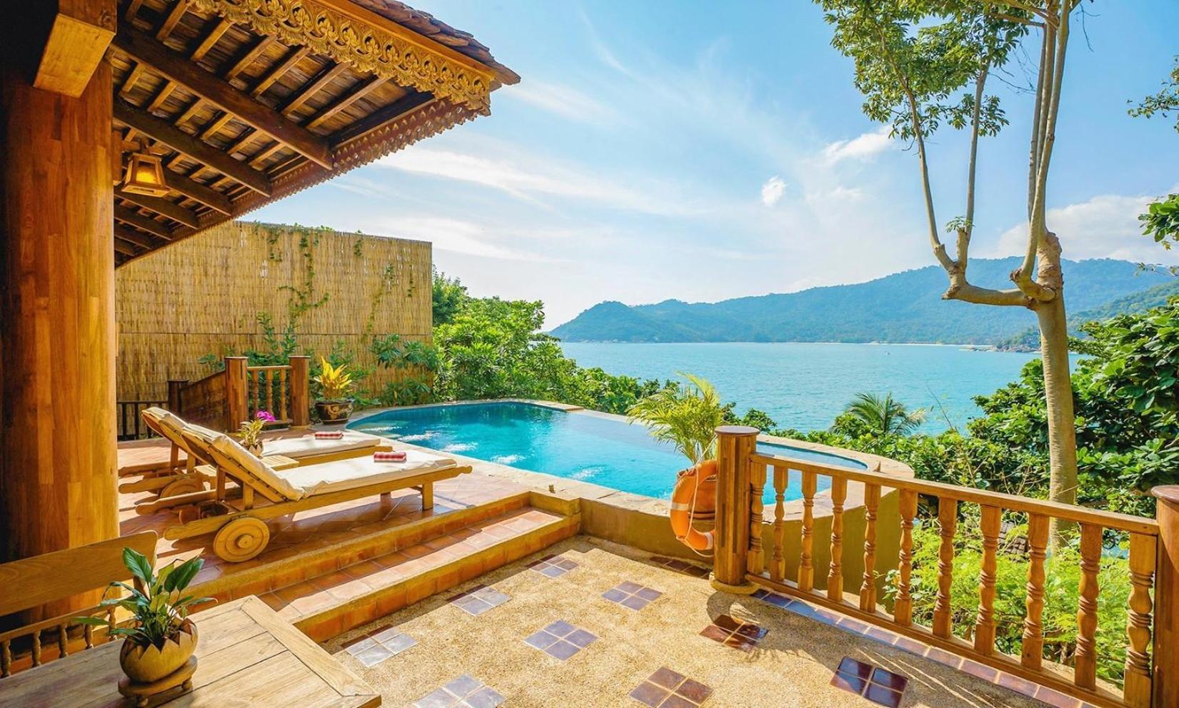 Santhiya Koh Phangan Resort&Spa - SHA Extra Plus Bagian luar foto A view of the resort
