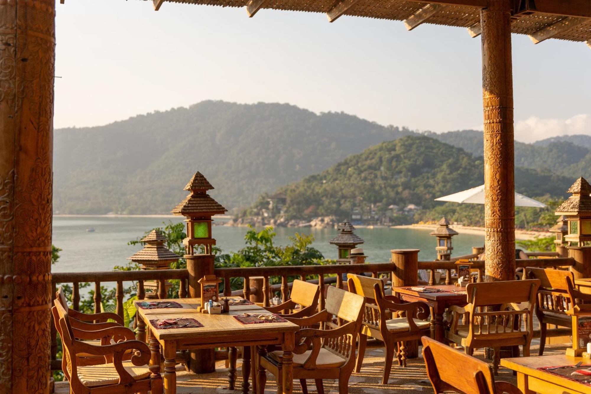 Santhiya Koh Phangan Resort&Spa - SHA Extra Plus Bagian luar foto View of the Andaman Sea from the resort